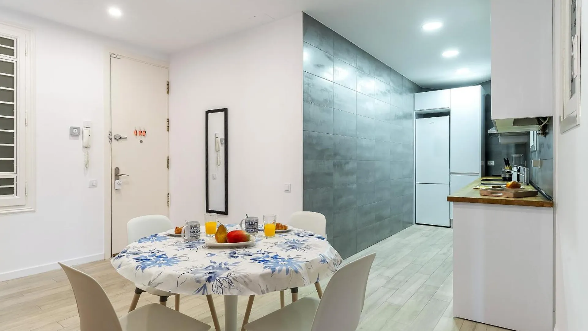 Ab Calabria Apartment Barcelona