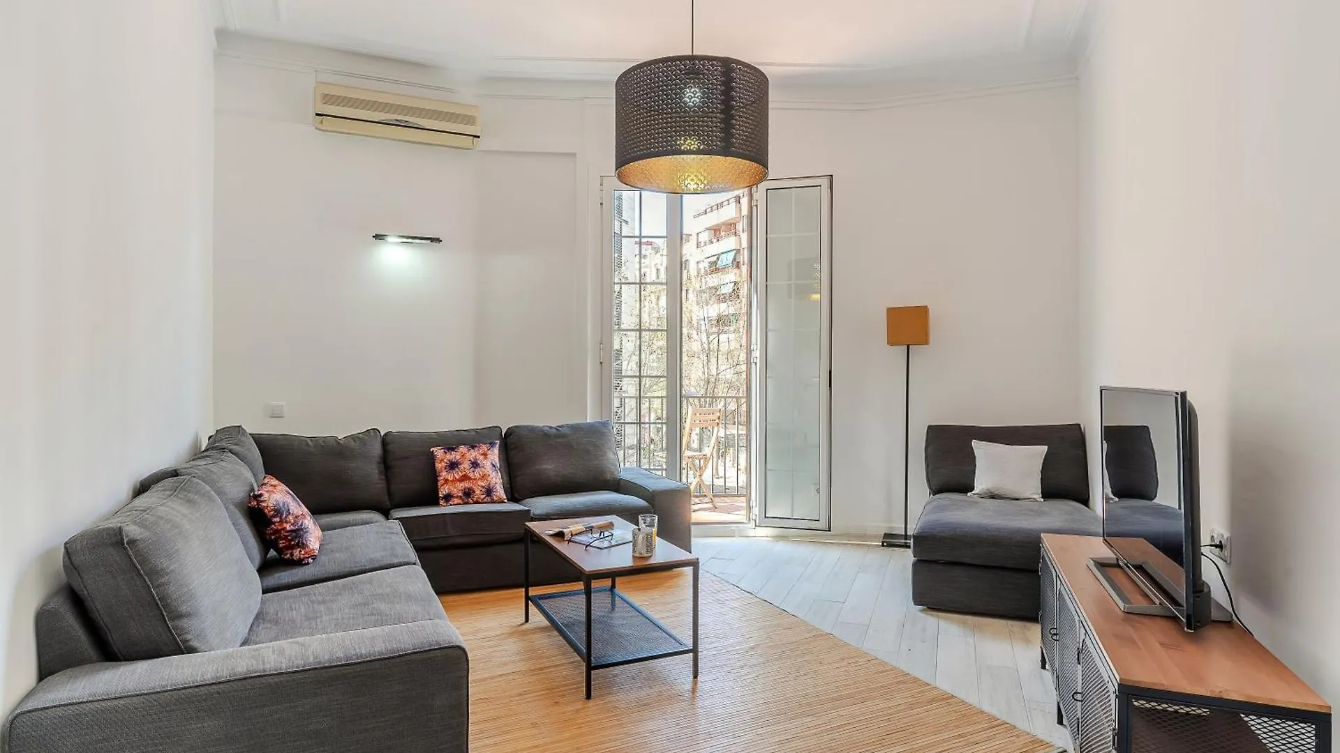 Ab Calabria Apartment Barcelona